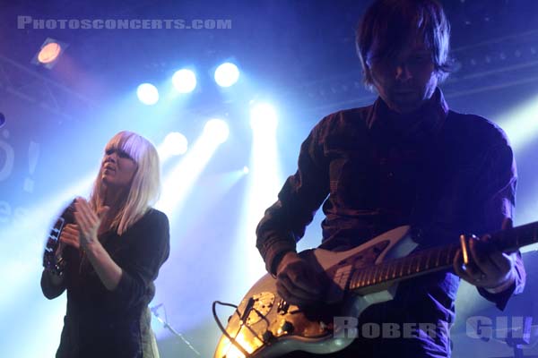 THE CONCRETES - 2010-12-06 - PARIS - Point Ephemere - 